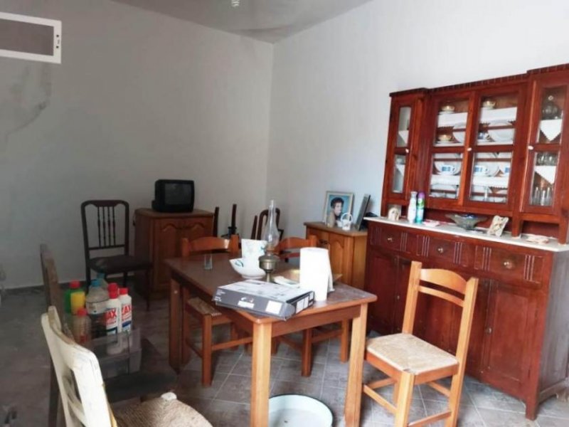 Chamaizi Ostkreta, Chamaizi: Traditionelles zweistöckiges Haus mit Innenhof zu verkaufen Haus kaufen